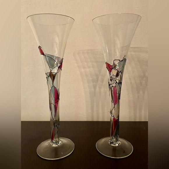 2 Gloria Ferre Tirgu Jiu Romania Hand Painted Champagne Flutes w/24k Gold - Picture 3 of 9